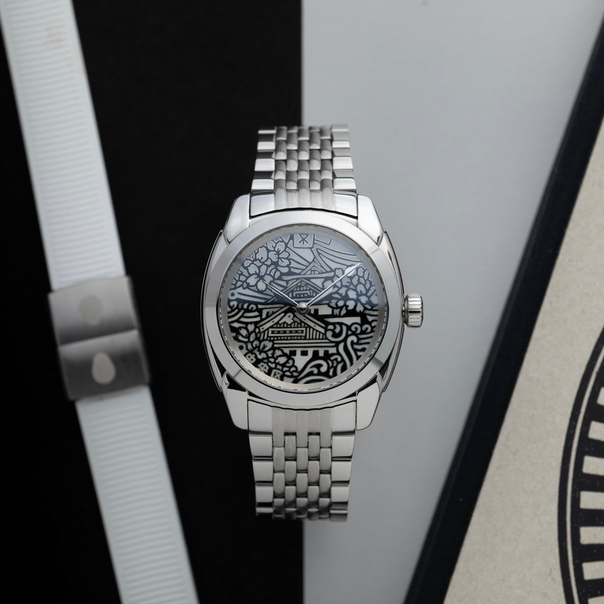 Mercury Altmann × Isotope