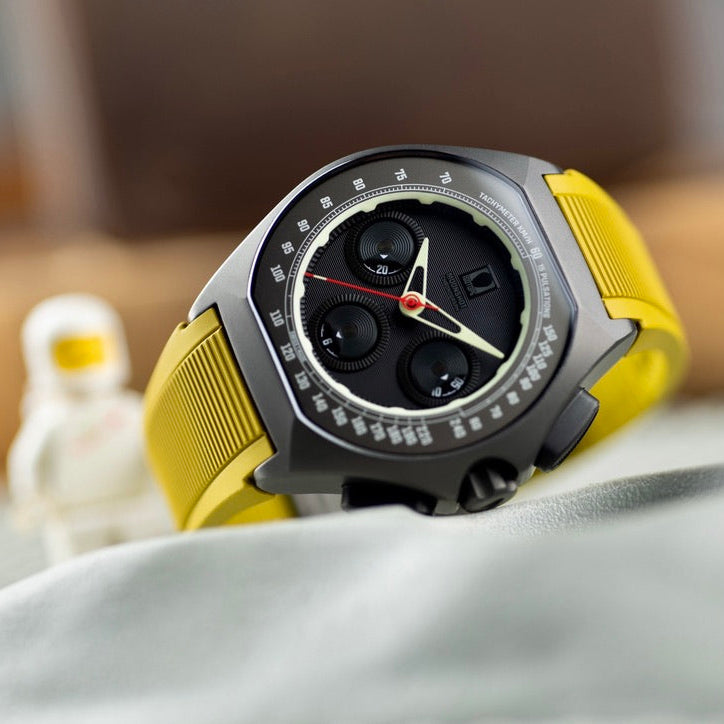 Moonshot_Stealth_FKM_CTS_Mustard_Yellow
