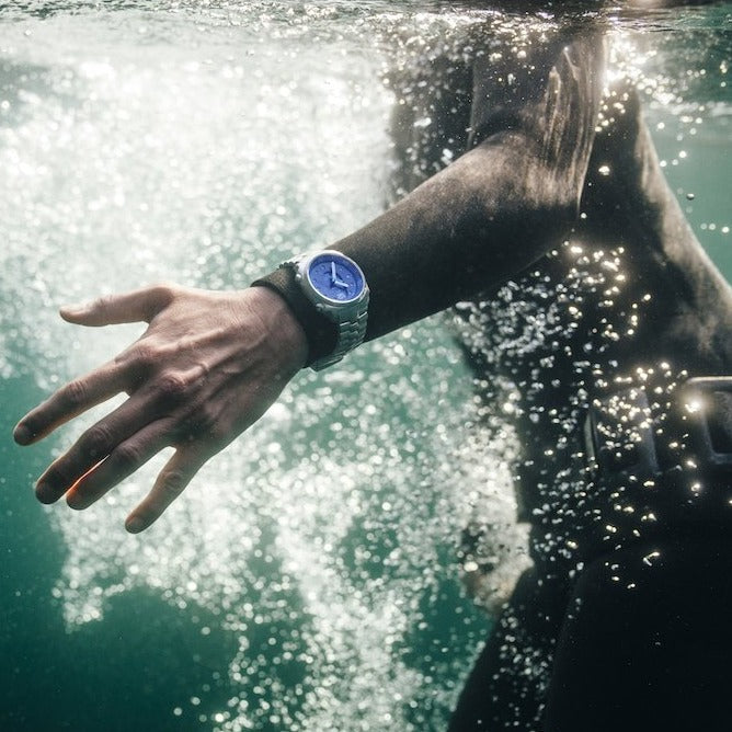 Goutte d'Eau Compressor Diver