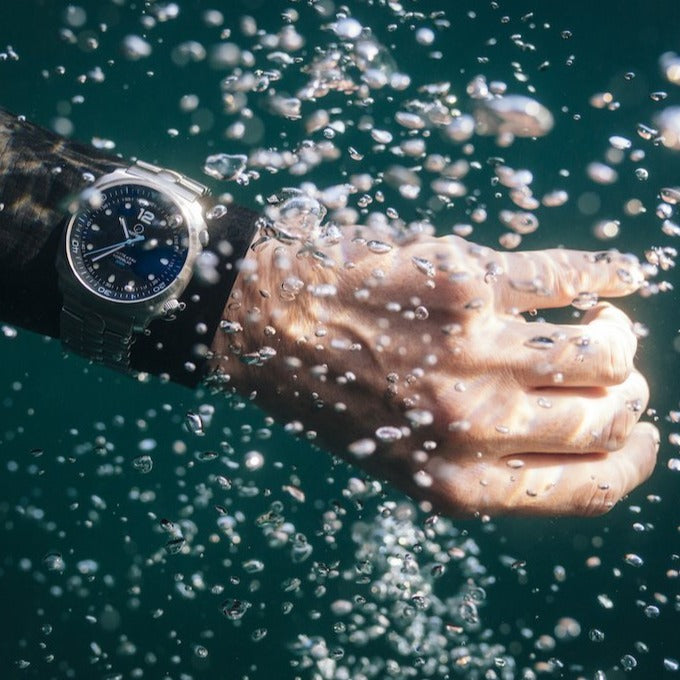 Goutte d'Eau Compressor Diver