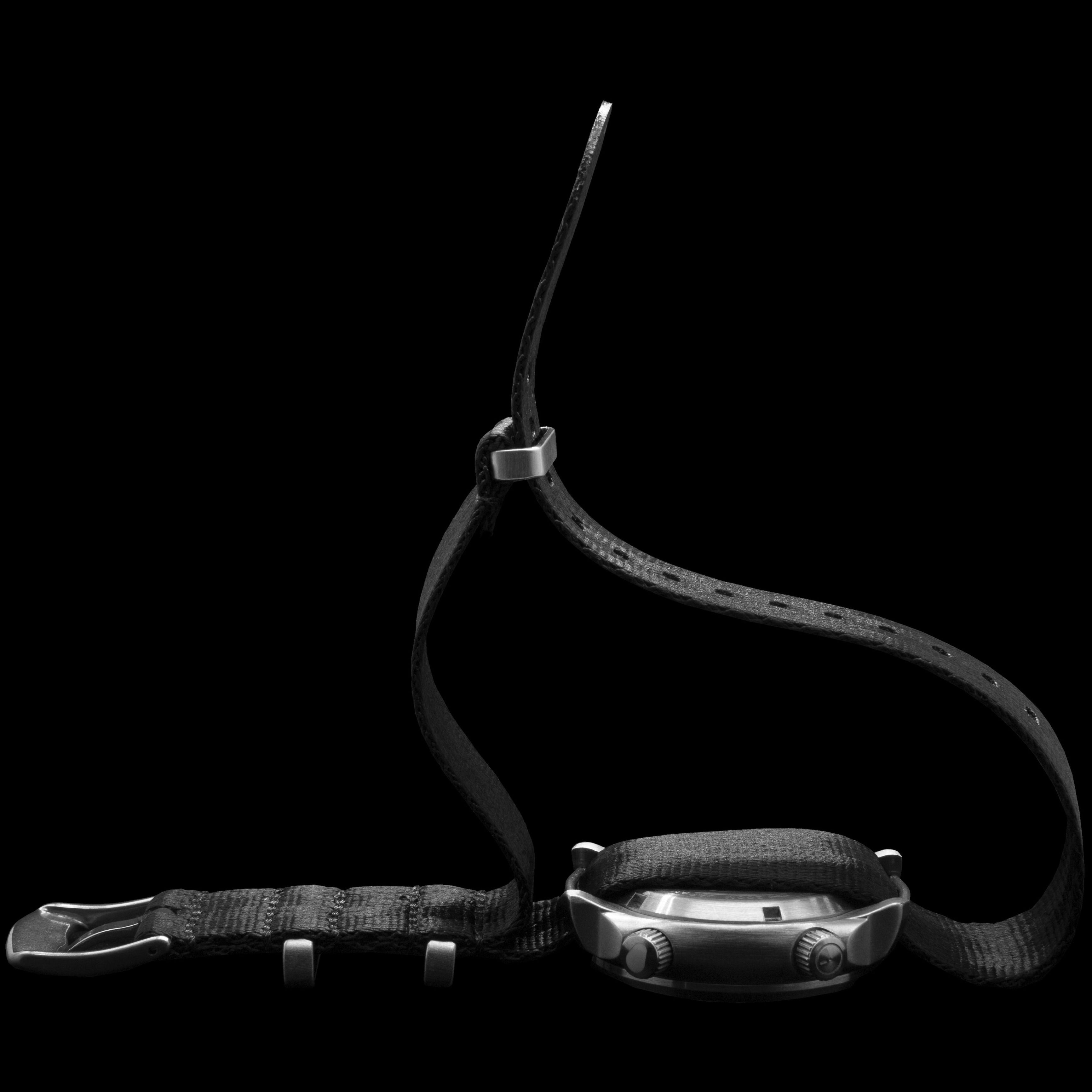 Black N. strap