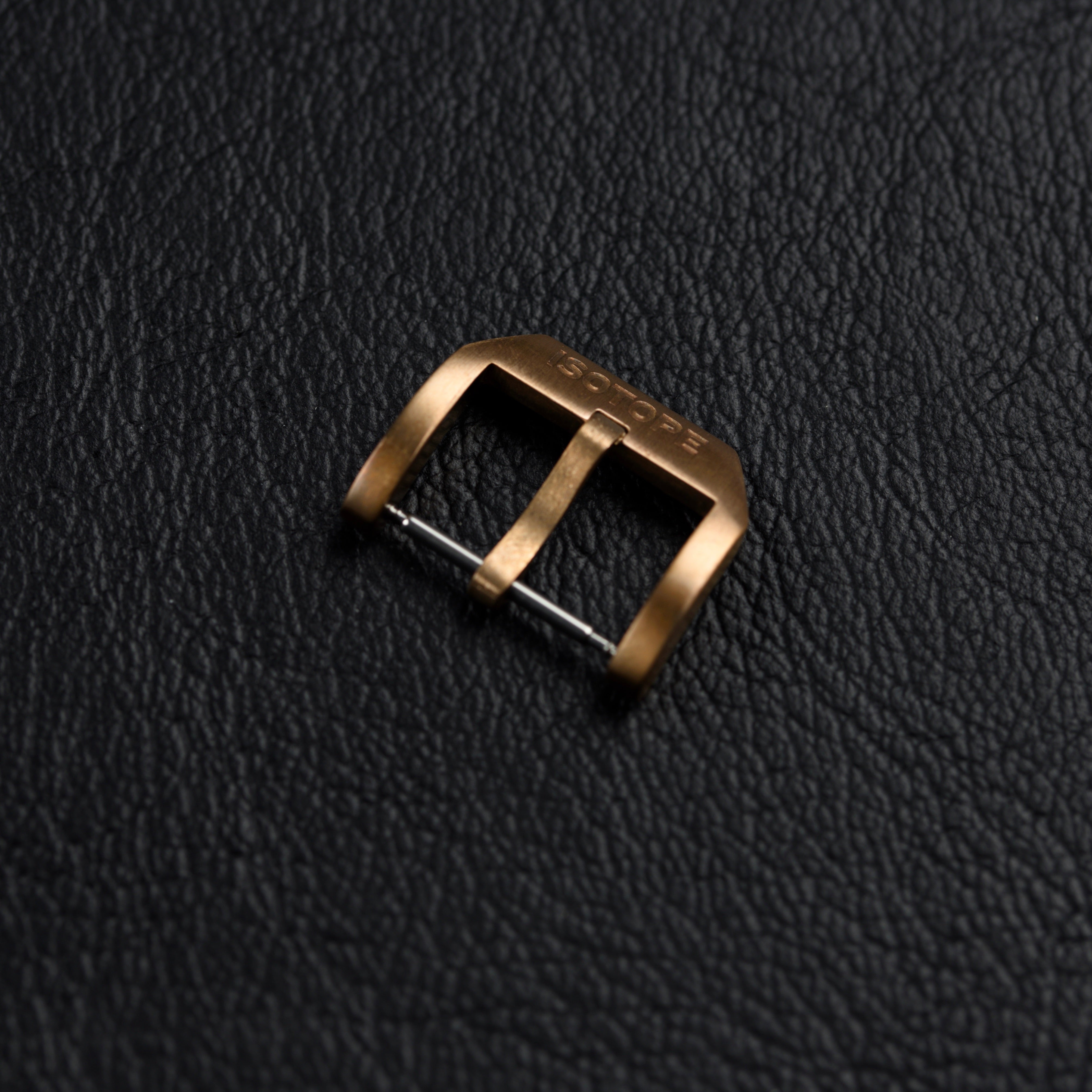 Isotope Bronze Buckle 18mm