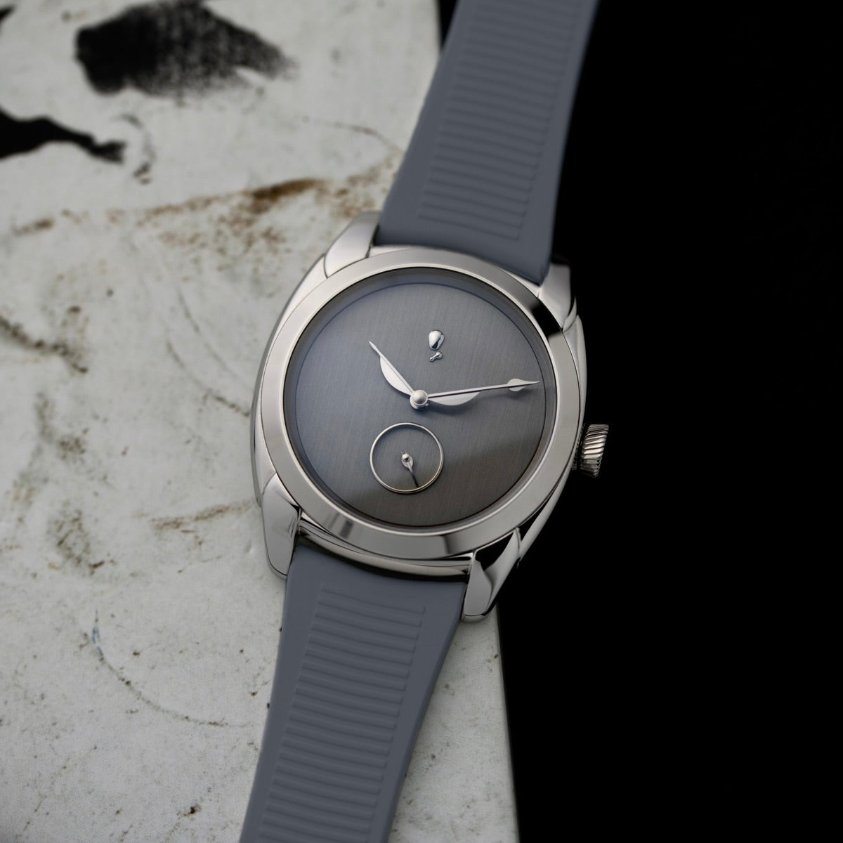 Grey FKM CTS Strap with Curved Ends