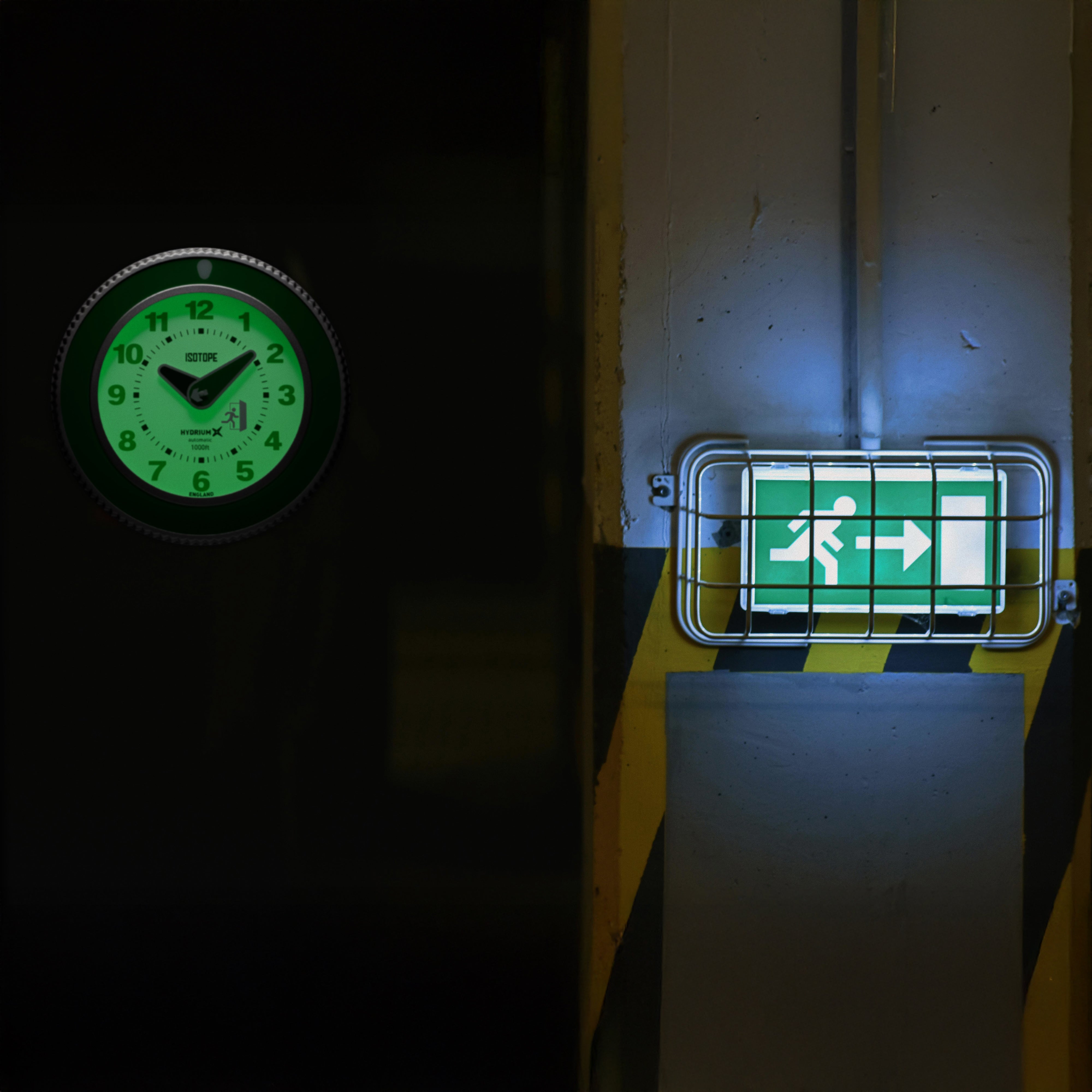 Wall Return and Exit Clock