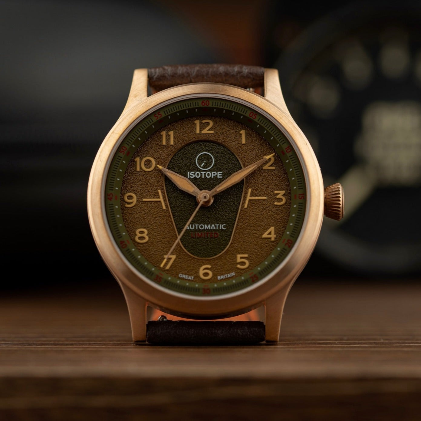Old Radium Bronze Tobacco – Isotope Watches
