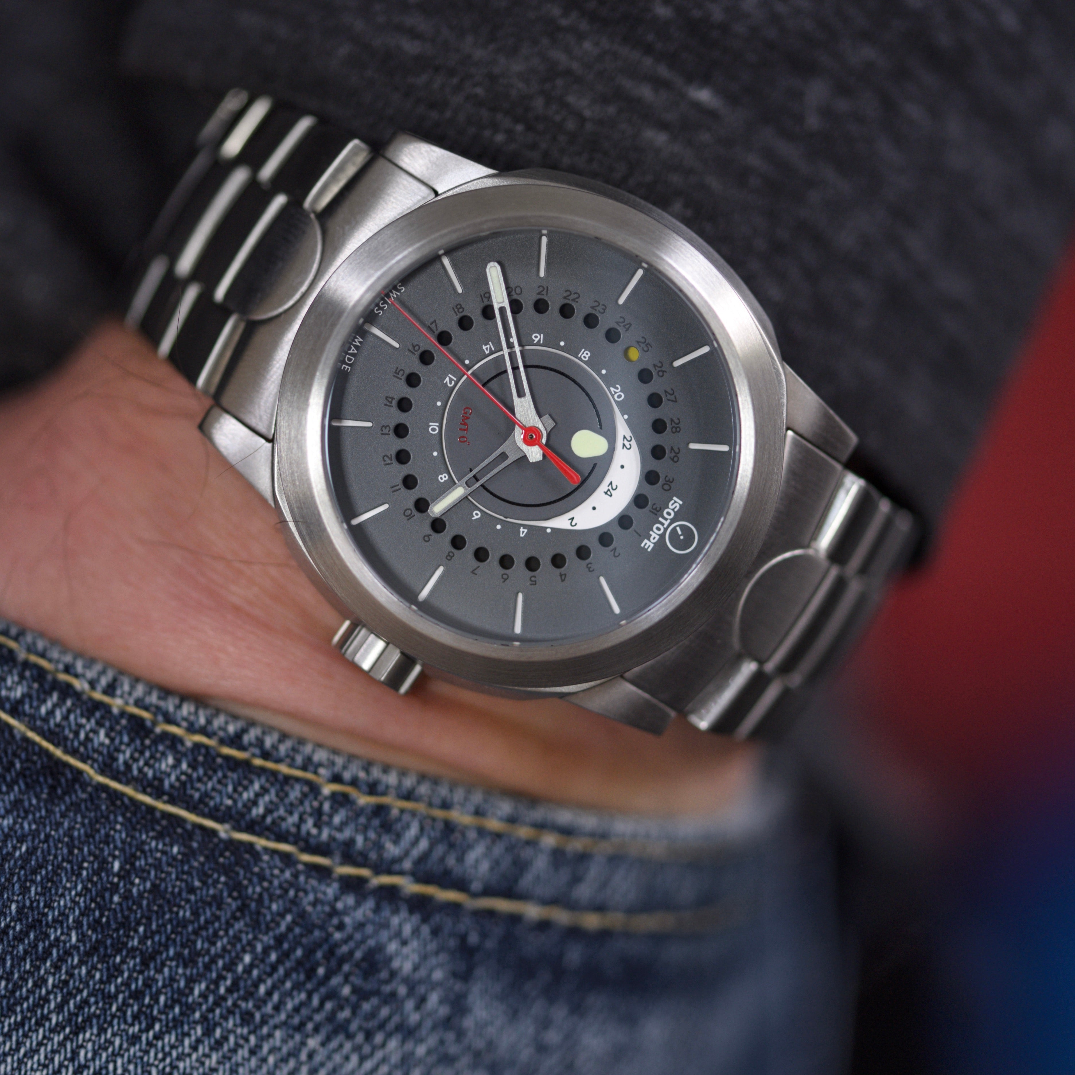 Isotope GMT 0º