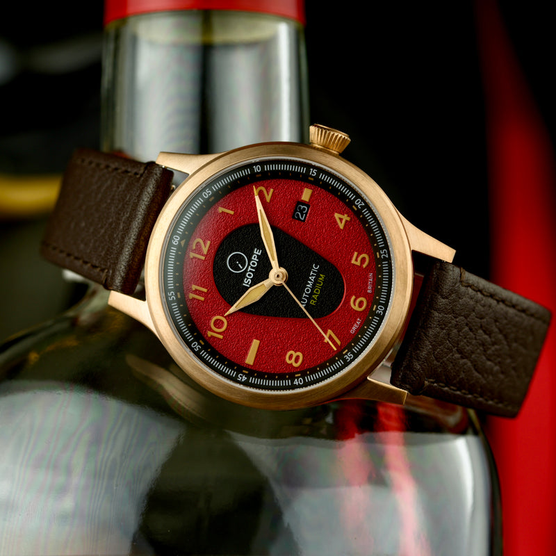 Old Radium Bronze Pilot – Isotope Watches